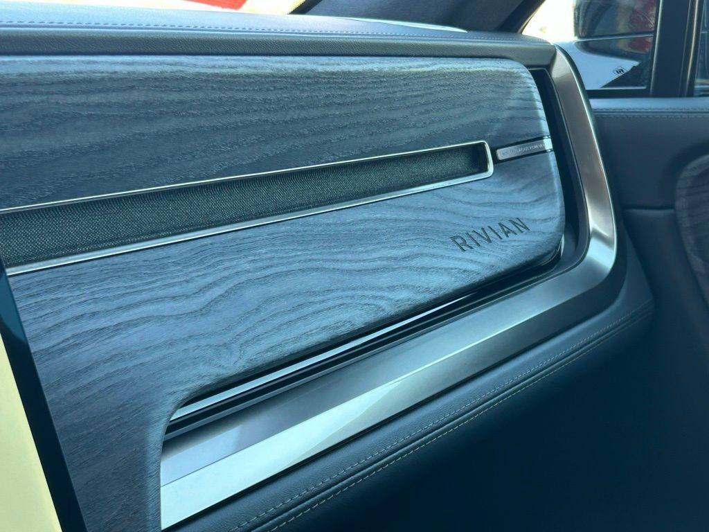 2022 Rivian R1T Adventure Lakeland FL