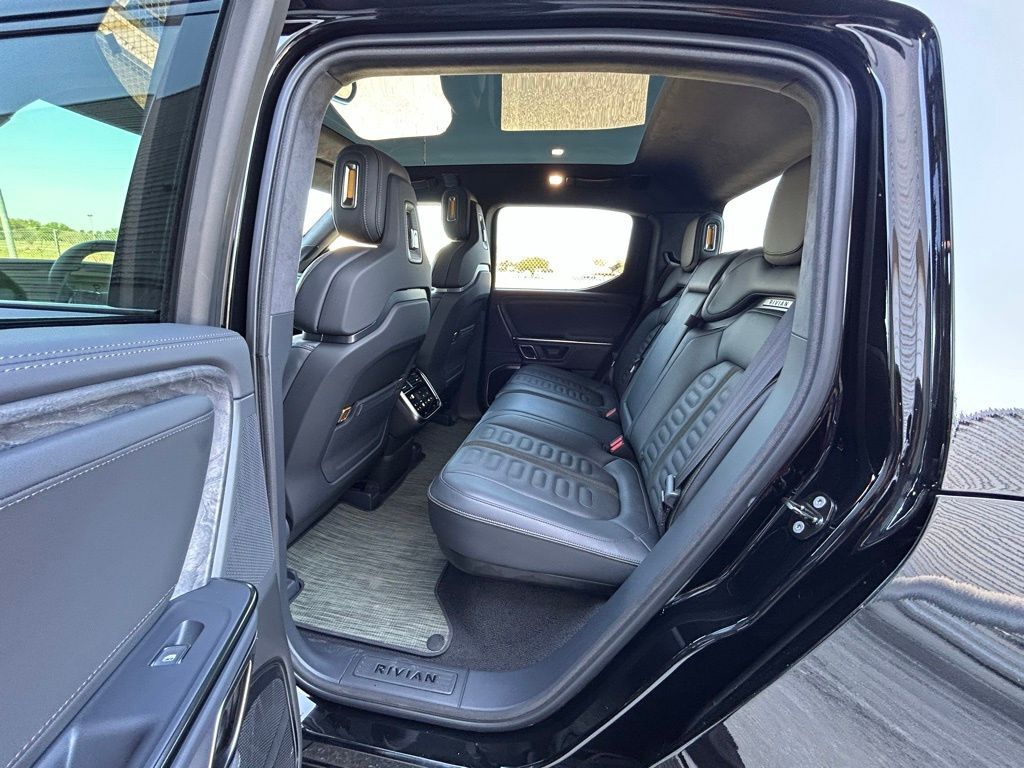 2022 Rivian R1T Adventure Lakeland FL