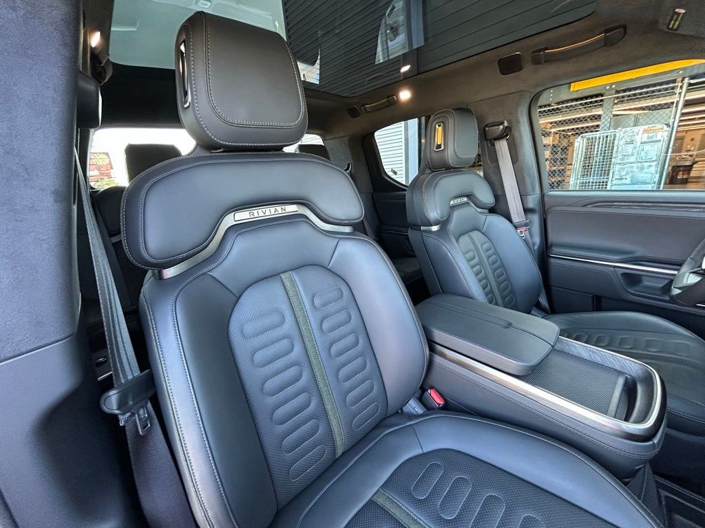 2022 Rivian R1T Adventure Lakeland FL