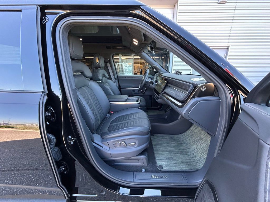 2022 Rivian R1T Adventure Lakeland FL