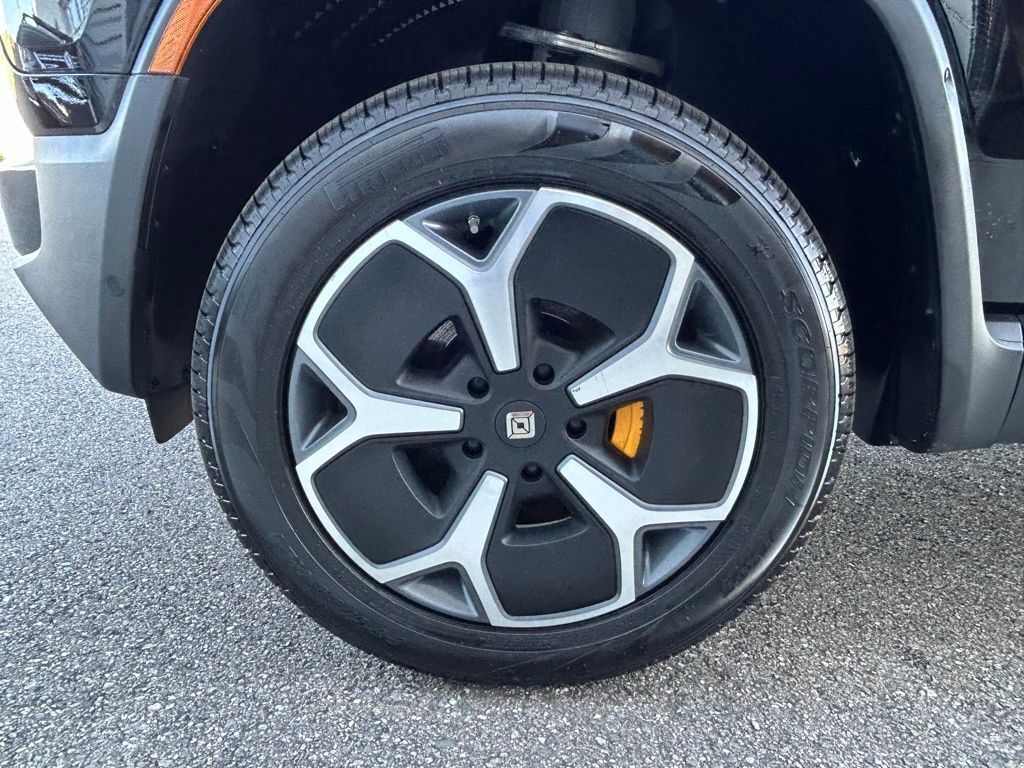 2022 Rivian R1T Adventure Lakeland FL