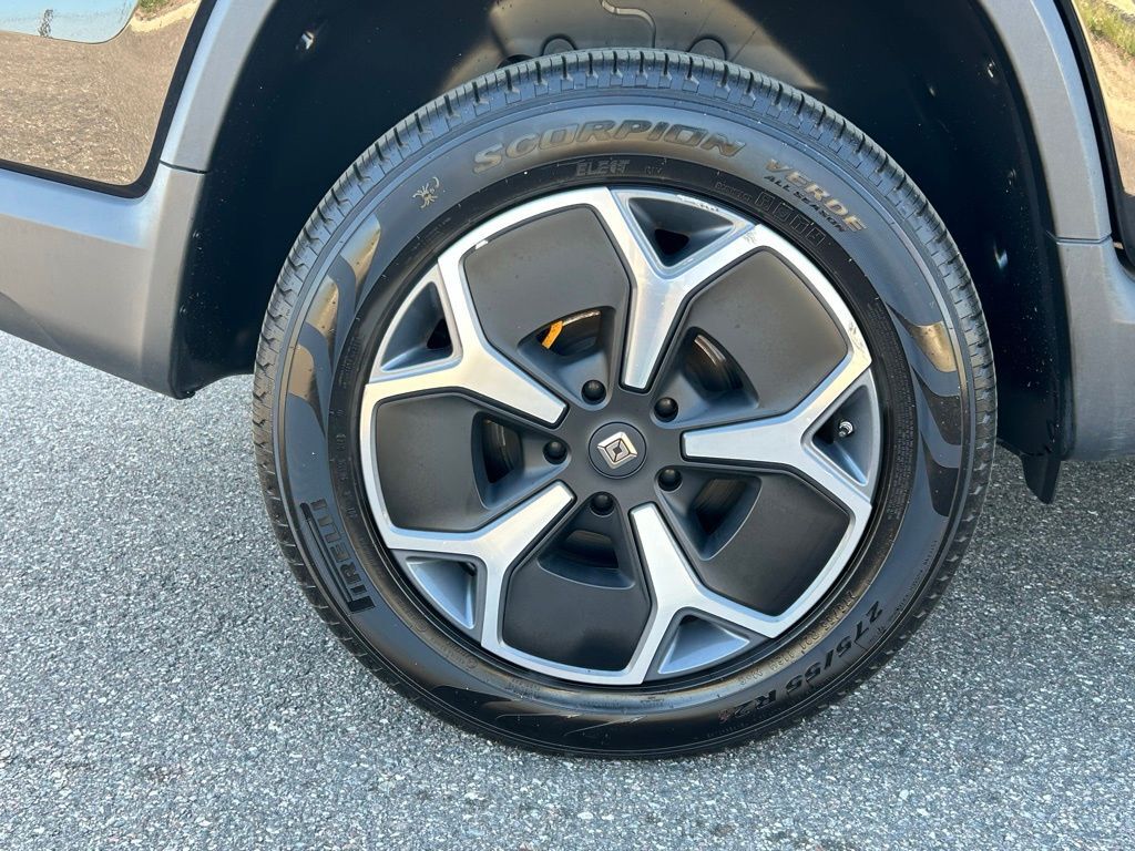 2022 Rivian R1T Adventure Lakeland FL