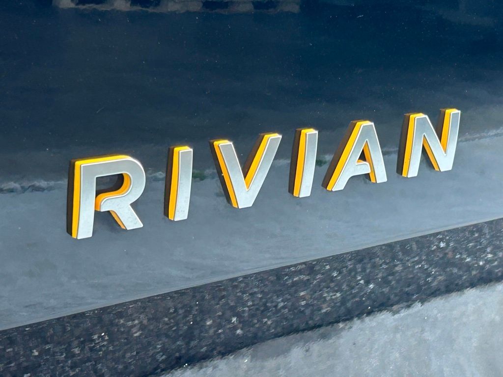 2022 Rivian R1T Adventure Lakeland FL