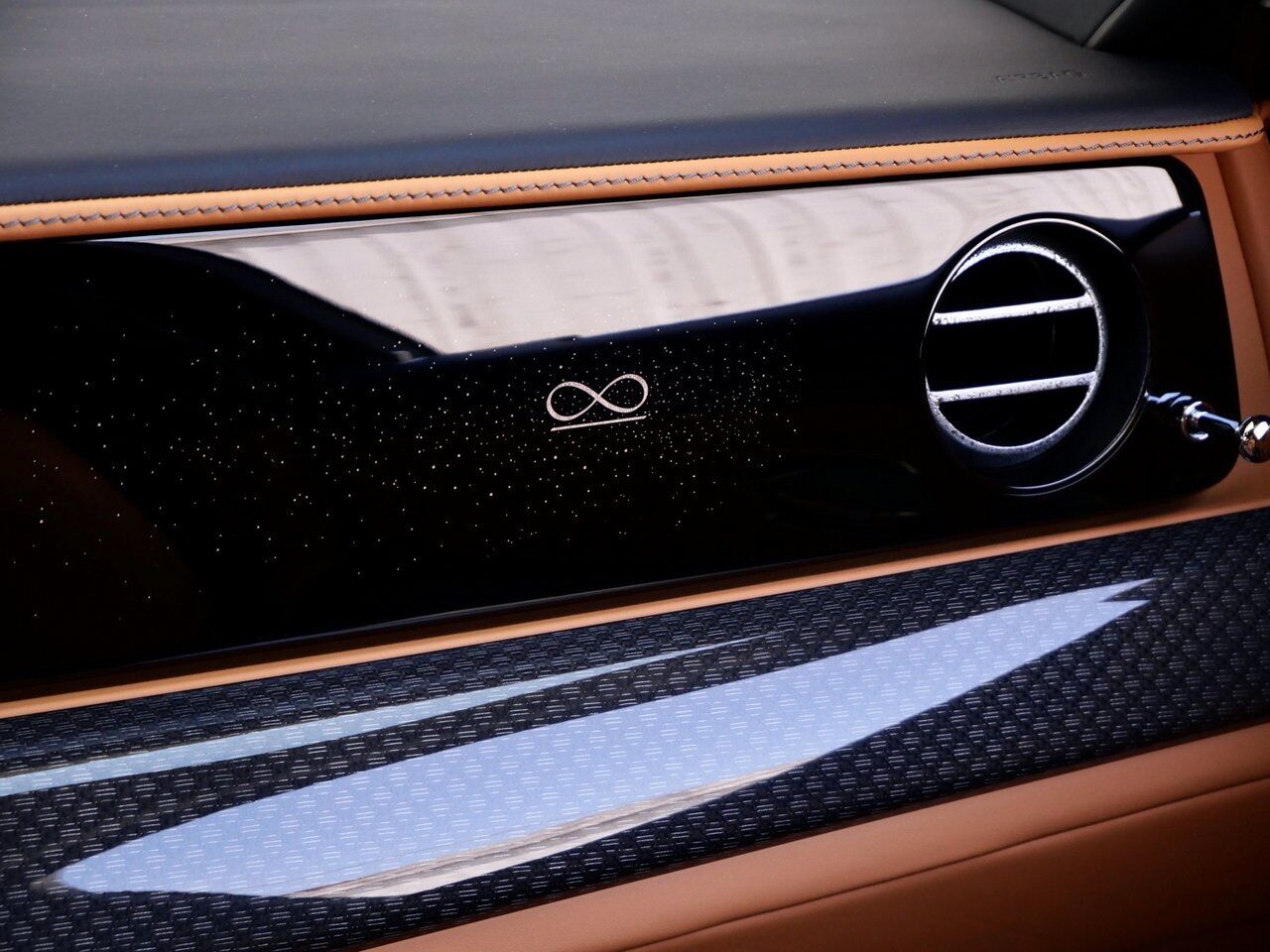 2022 Rolls-Royce Ghost Black Badge Black Badge Lawrence KS
