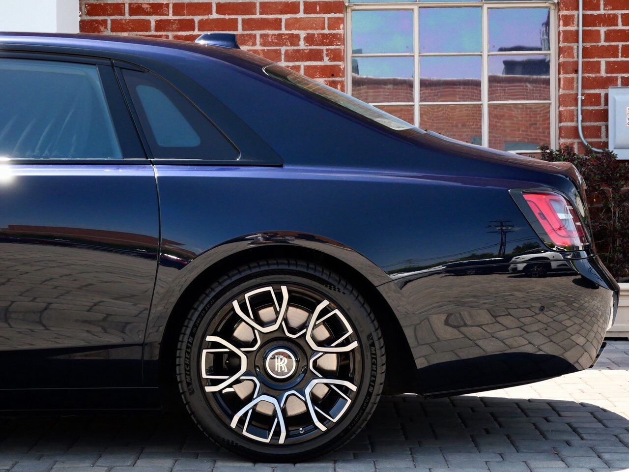 2022 Rolls-Royce Ghost Black Badge Black Badge Lawrence KS