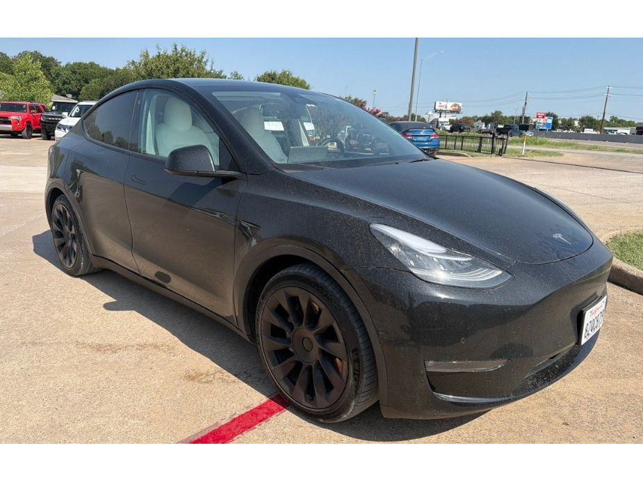 2022 Tesla Model Y Long Range 7 pass 2022 Tesla Model Y Long Range 7 pass