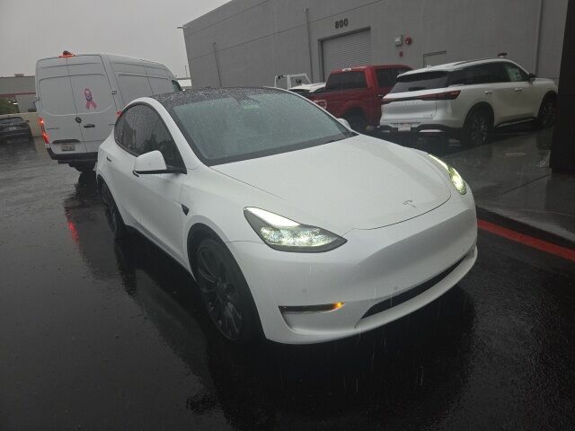 2022 Tesla Model Y Performance