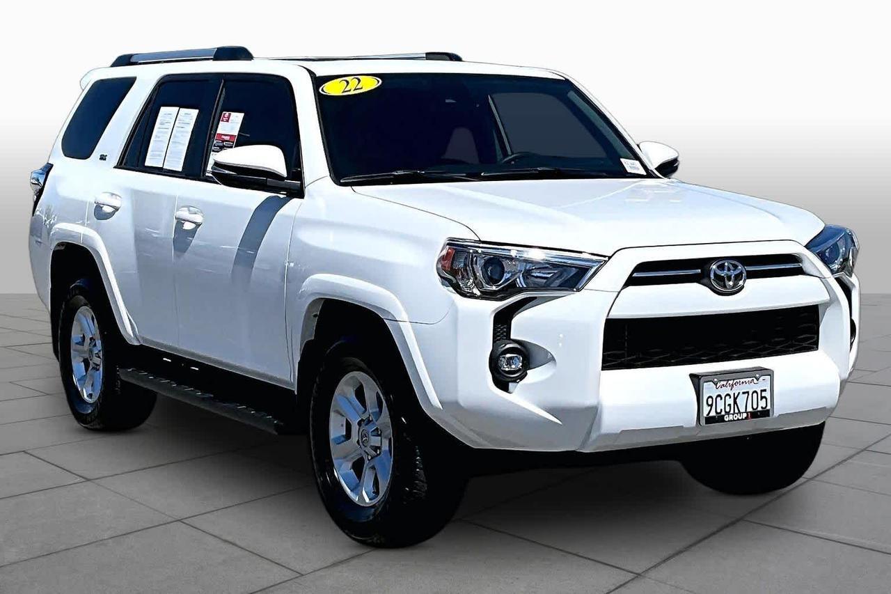 2022 Toyota 4Runner SR5 Premium 2022 Toyota 4Runner SR5 Premium