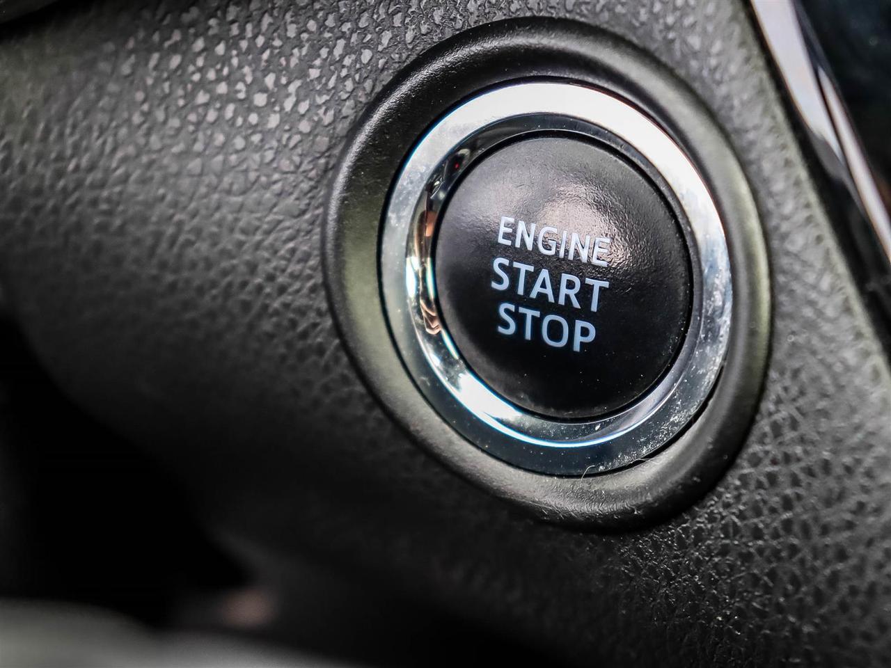 2022 Toyota C-HR XLE Premium Mississauga ON