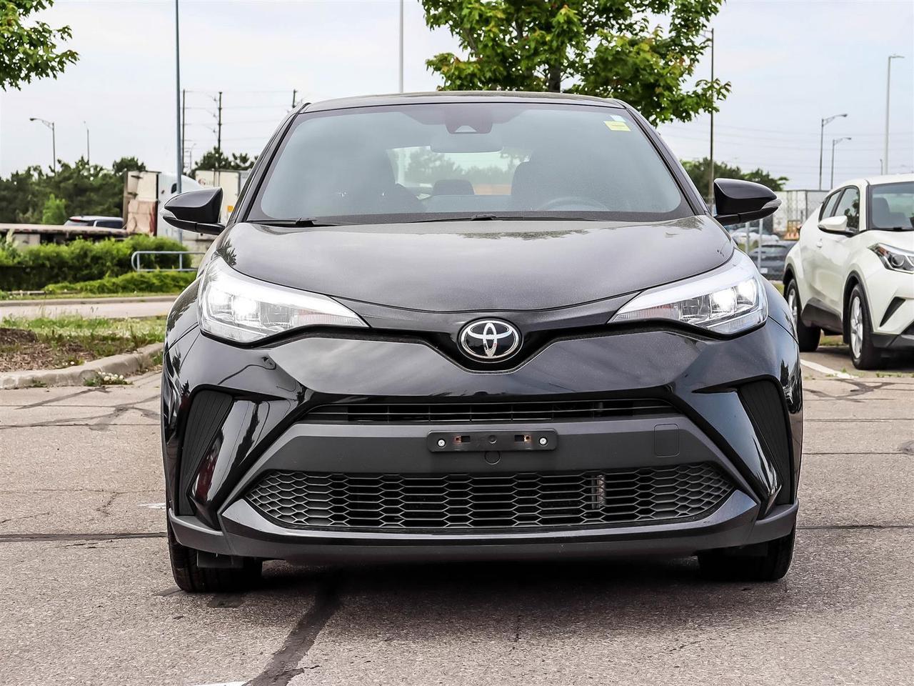 2022 Toyota C-HR XLE Premium Mississauga ON