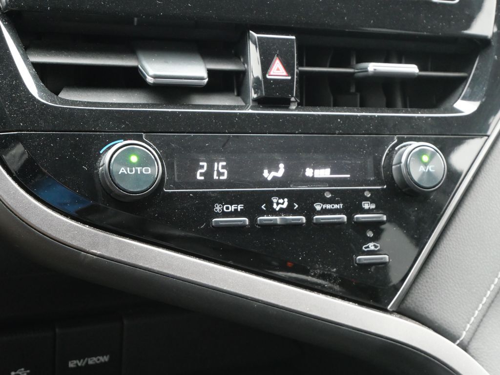 2022 Toyota Camry SE Nightshade Mt Pleasant MI