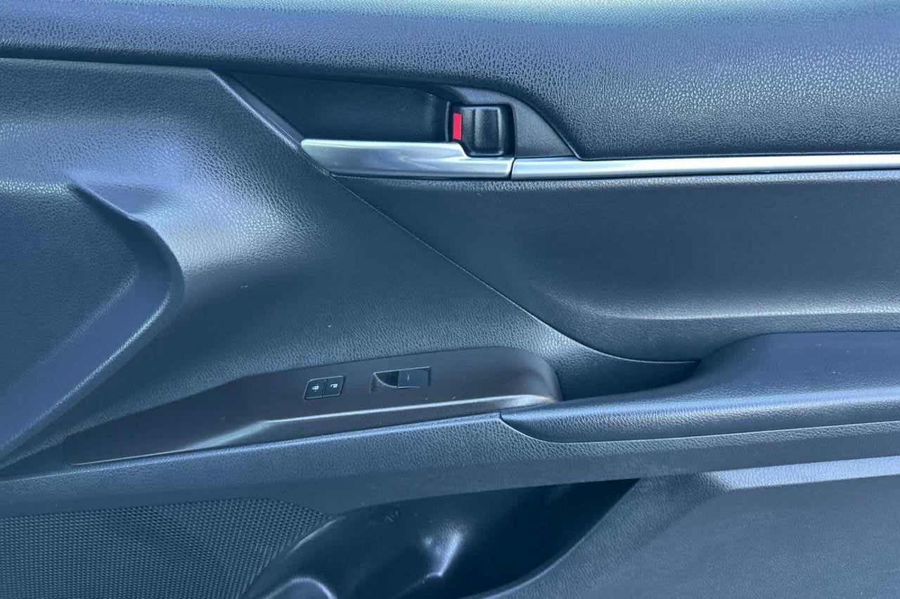 2022 Toyota Camry SE Roseville CA