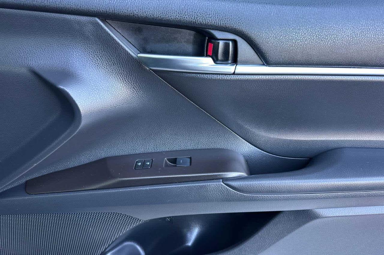 2022 Toyota Camry SE Roseville CA