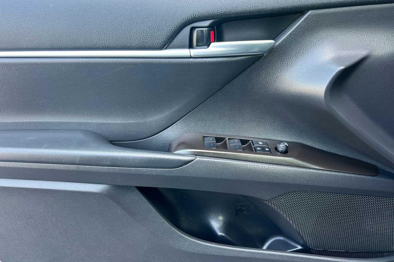 2022 Toyota Camry SE Roseville CA