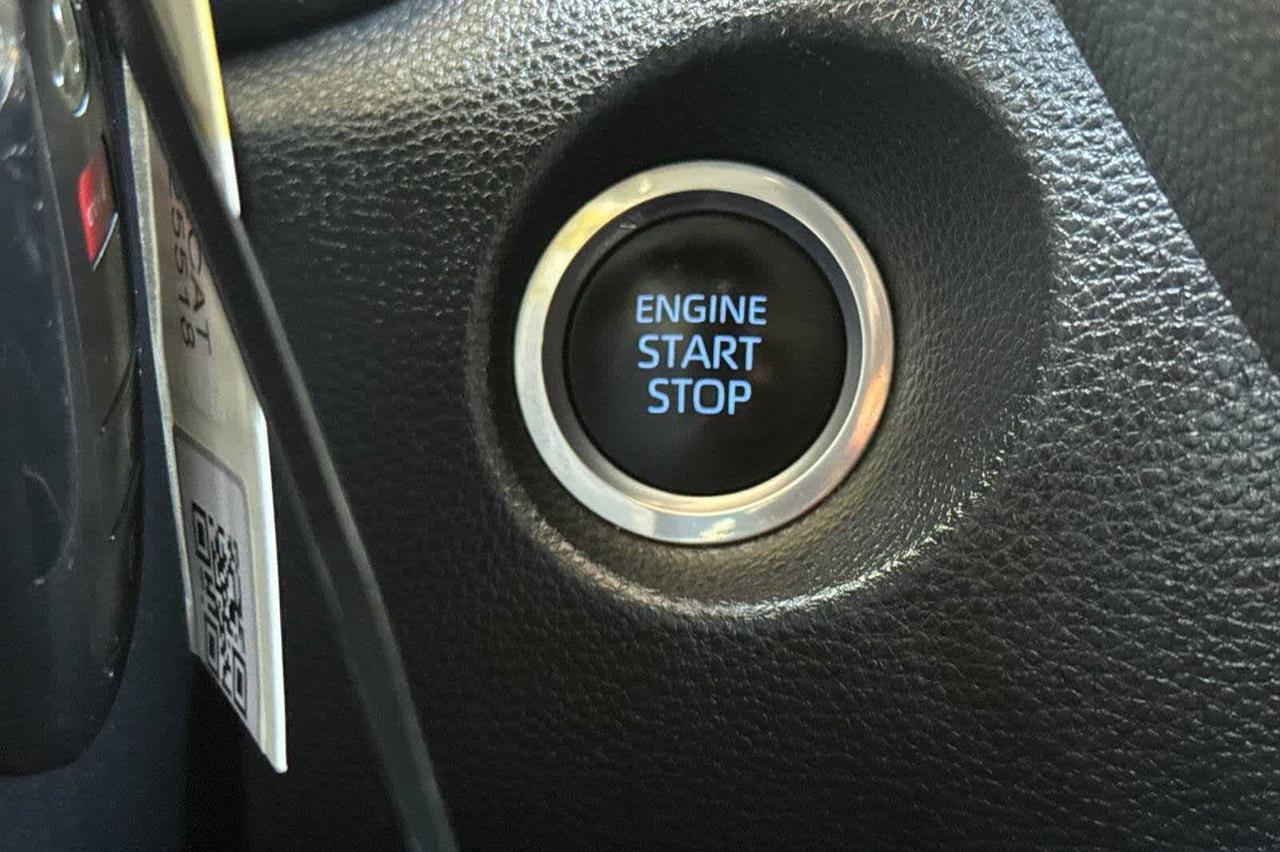 2022 Toyota Corolla Cross LE Roseville CA