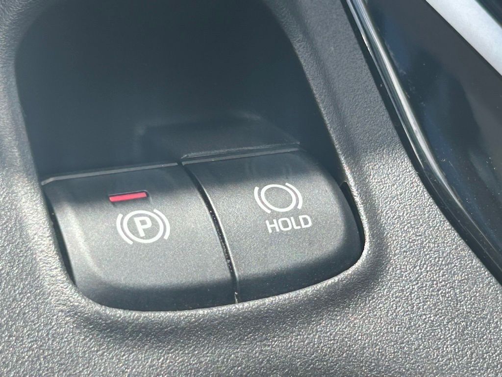 2022 Toyota Corolla Cross XLE Tampa FL