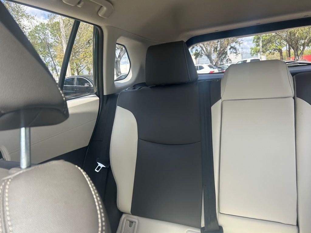 2022 Toyota Corolla Cross XLE Tampa FL