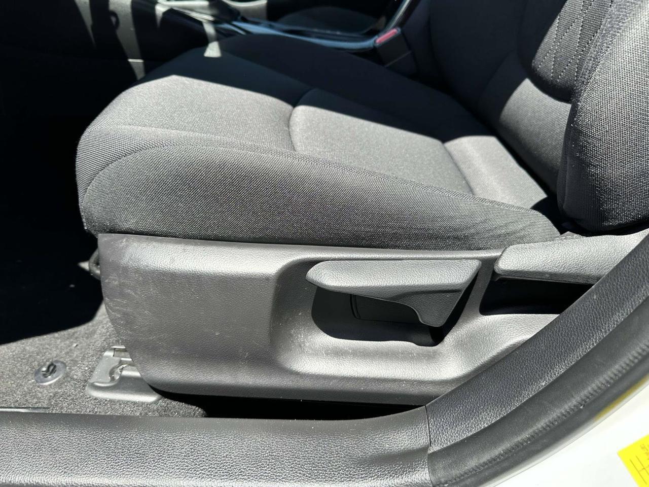 2022 Toyota Corolla LE Clifton Park NY