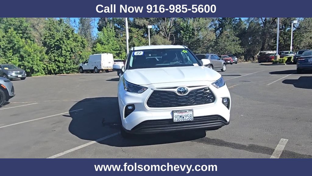 2022 Toyota Highlander LE 2022 Toyota Highlander LE