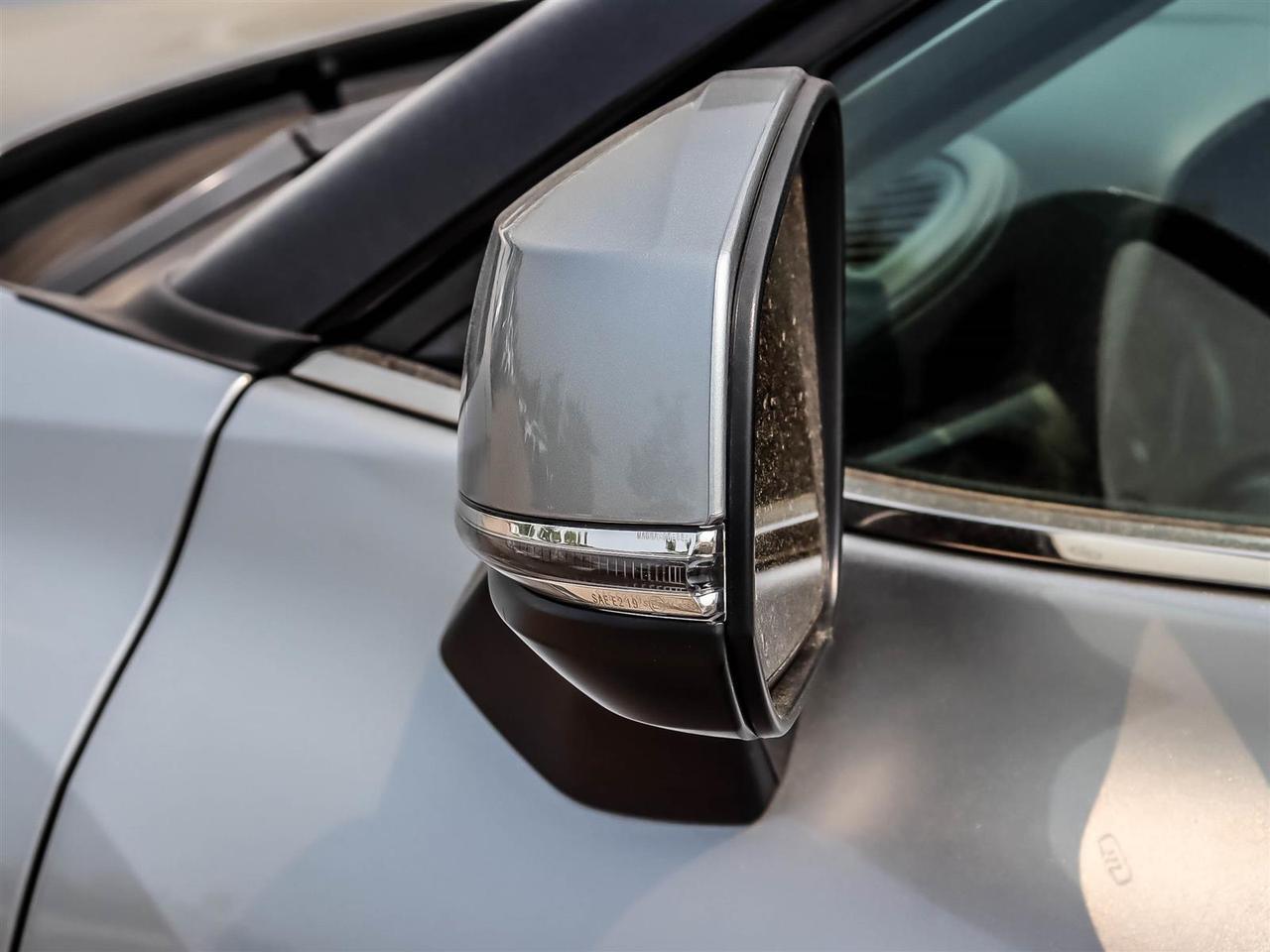 2022 Toyota Highlander Limited Mississauga ON