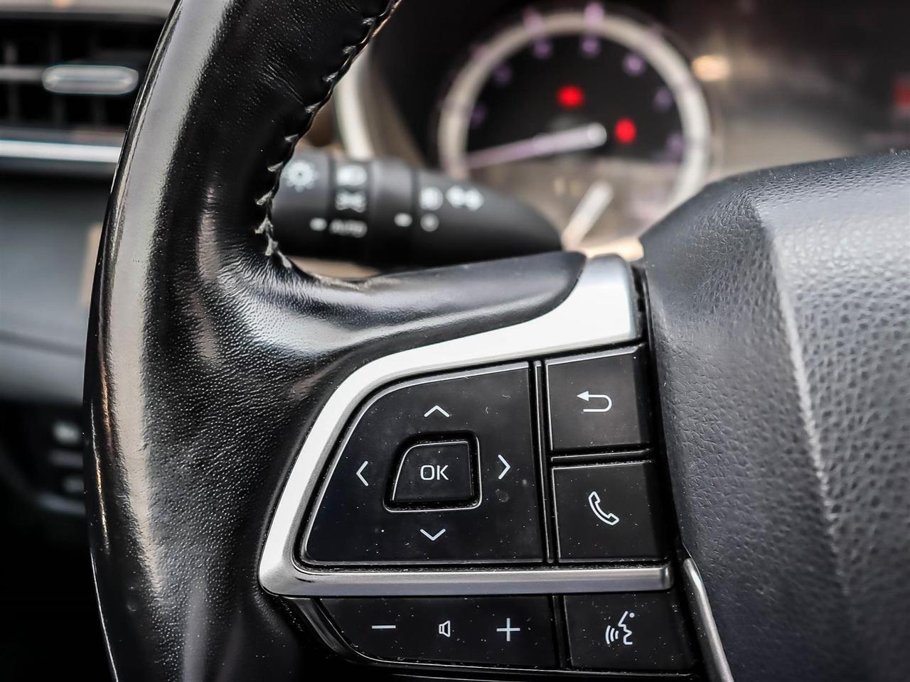 2022 Toyota Highlander Limited Mississauga ON