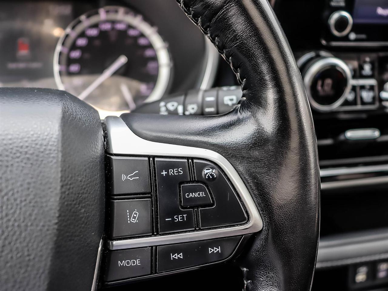 2022 Toyota Highlander Limited Mississauga ON