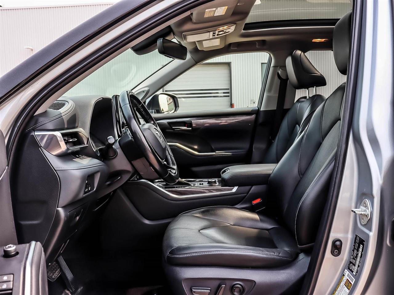 2022 Toyota Highlander Limited Mississauga ON