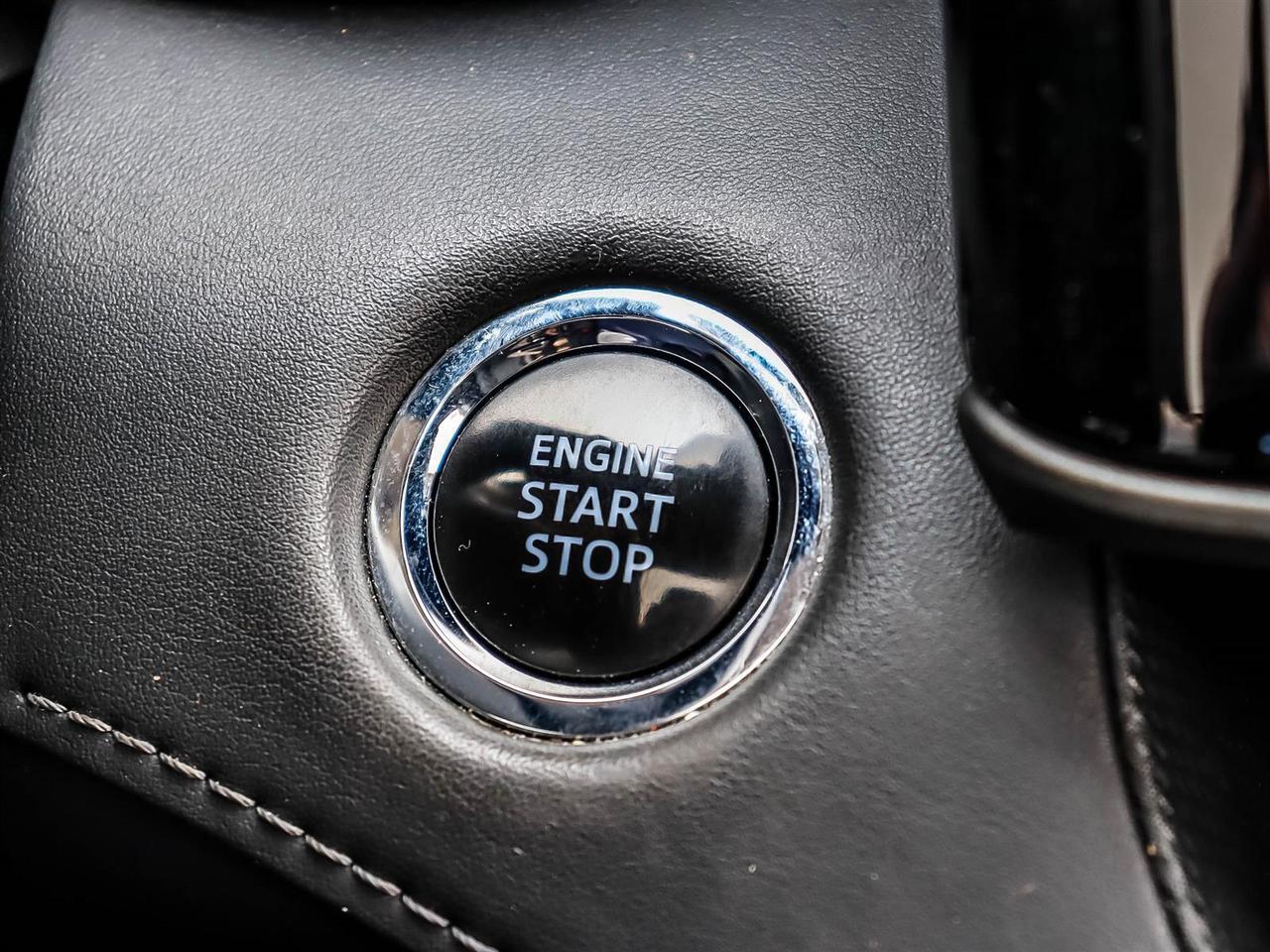 2022 Toyota Highlander Limited Mississauga ON