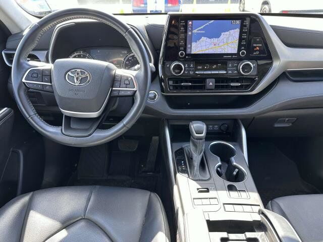2022 Toyota Highlander XLE San Clemente CA