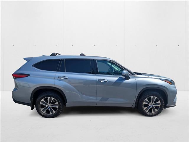 2022 Toyota Highlander XLE Roseville CA