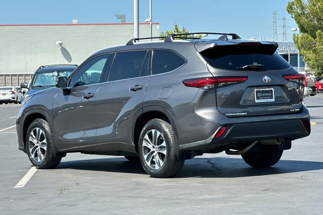 2022 Toyota Highlander XLE Roseville CA