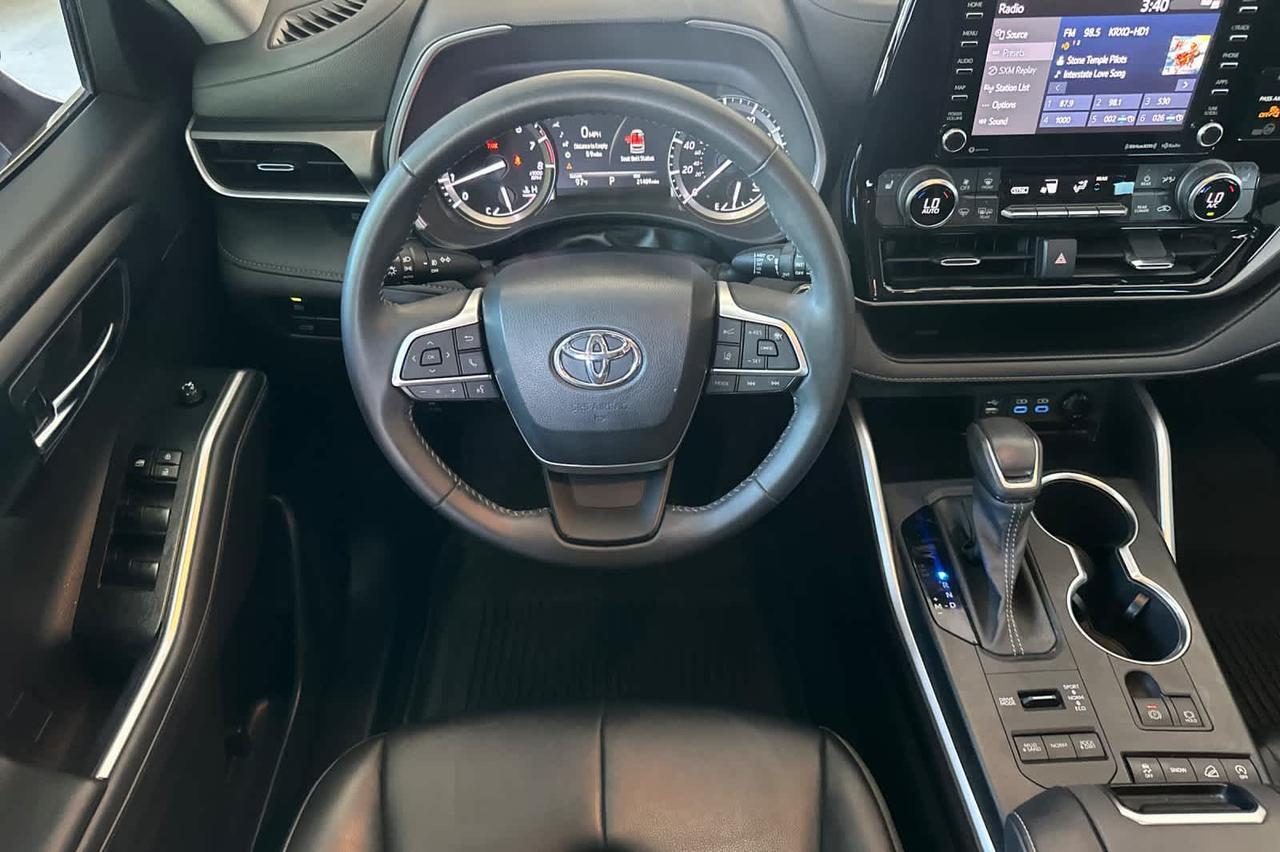 2022 Toyota Highlander XLE Roseville CA