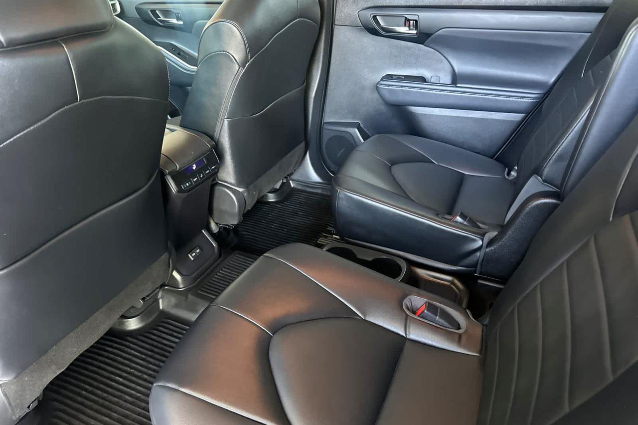 2022 Toyota Highlander XLE Roseville CA