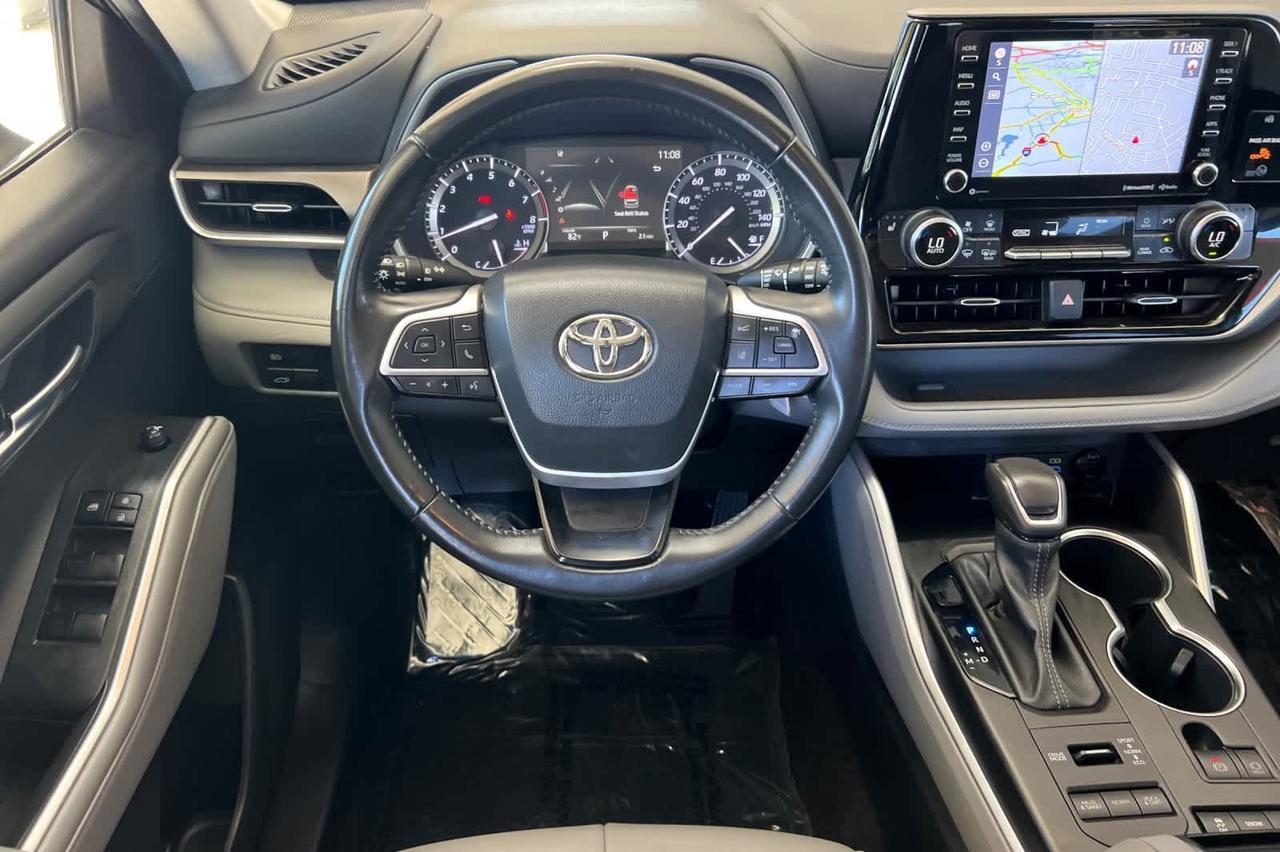 2022 Toyota Highlander XLE Roseville CA