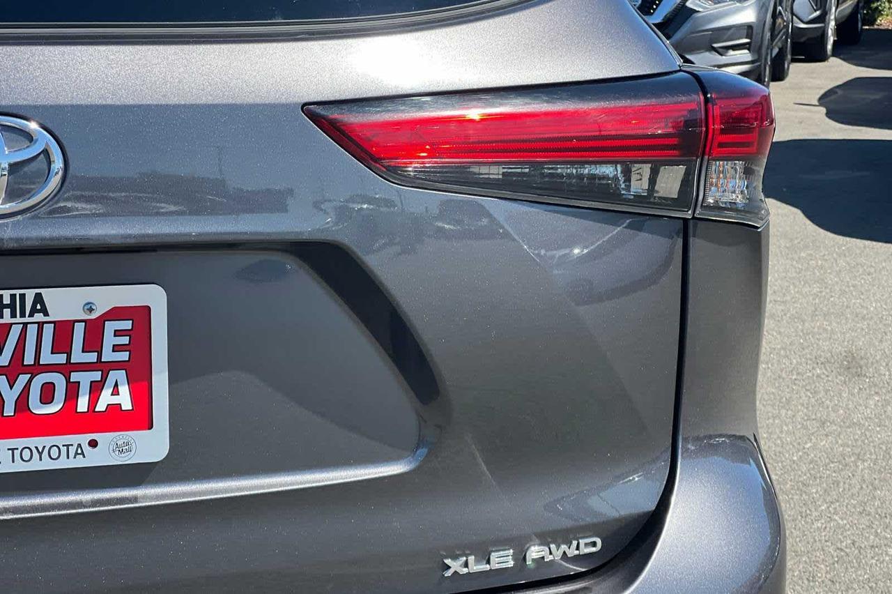 2022 Toyota Highlander XLE Roseville CA