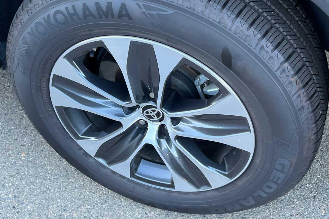 2022 Toyota Highlander XLE Roseville CA