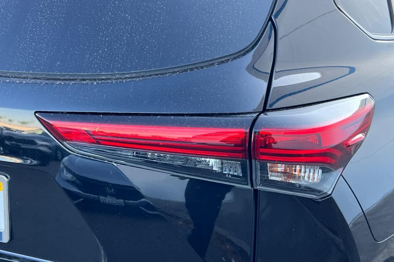 2022 Toyota Highlander XLE Roseville CA