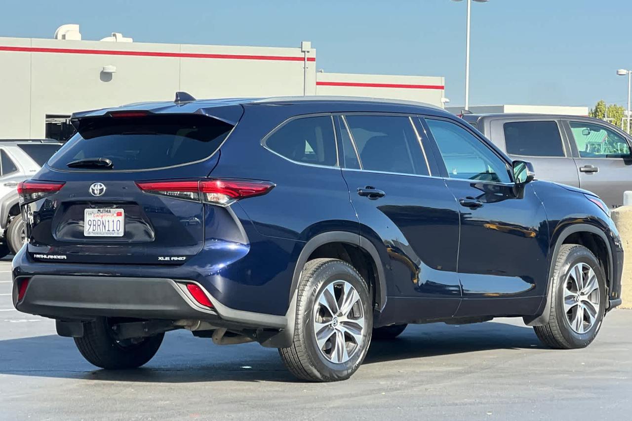 2022 Toyota Highlander XLE Roseville CA
