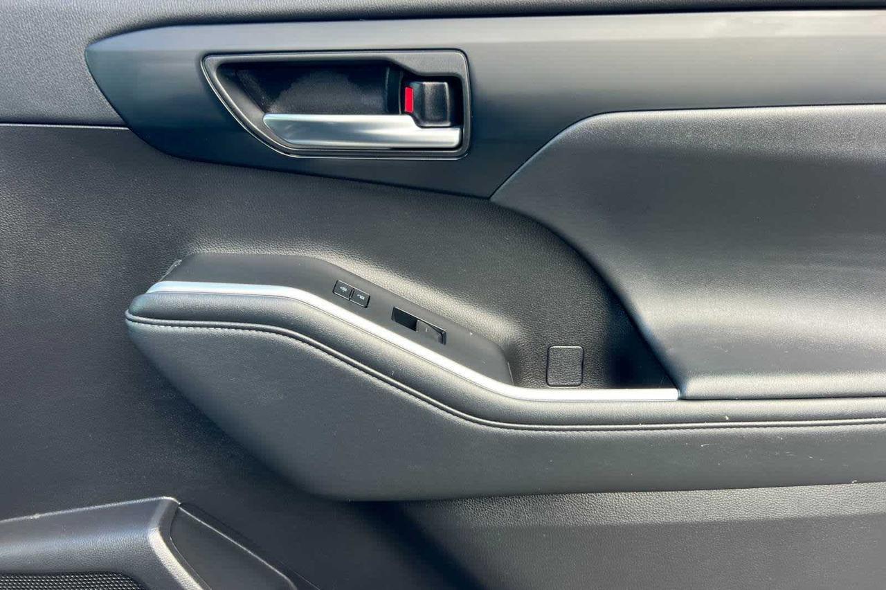 2022 Toyota Highlander XLE Roseville CA