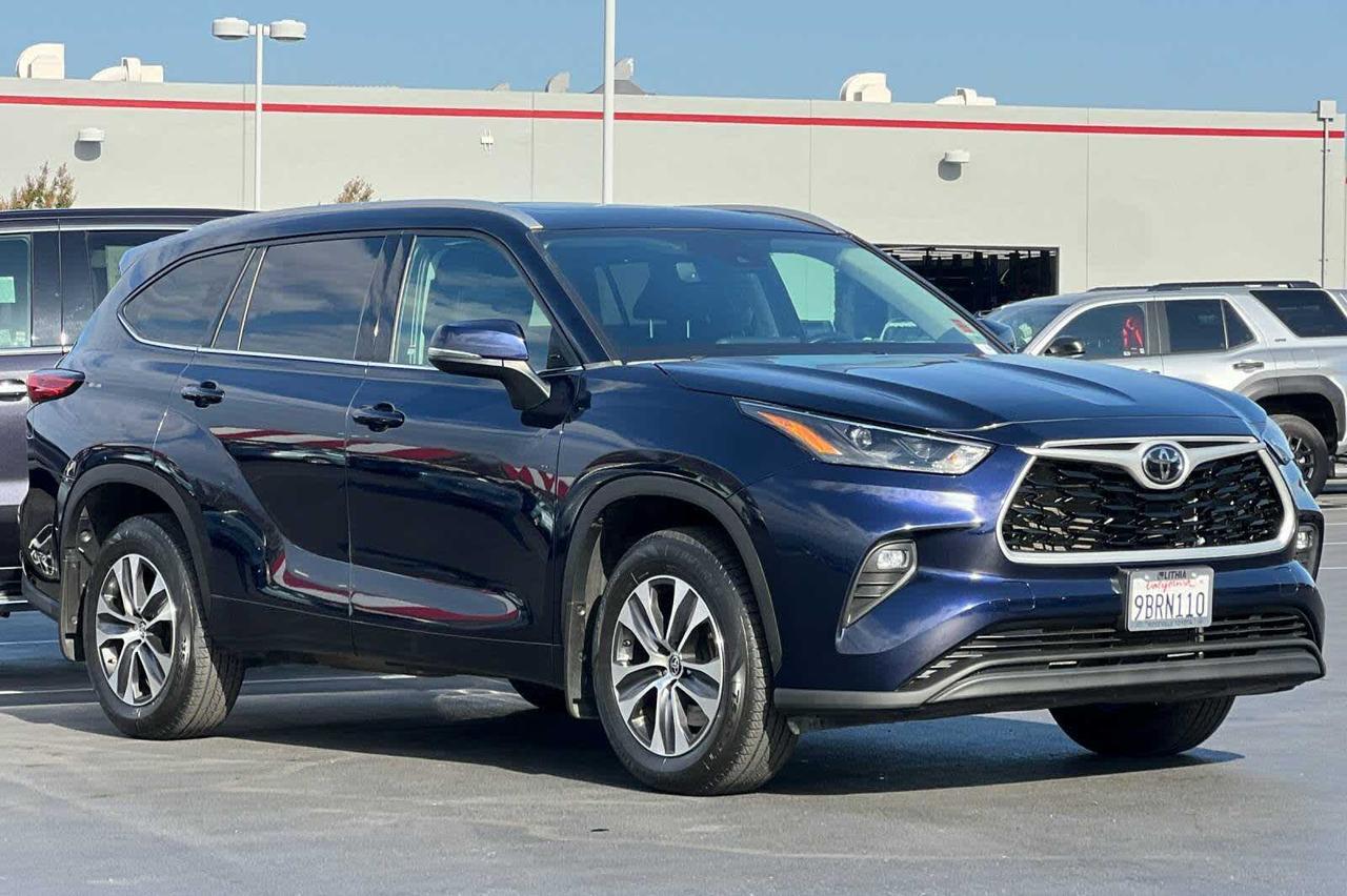 2022 Toyota Highlander XLE Roseville CA