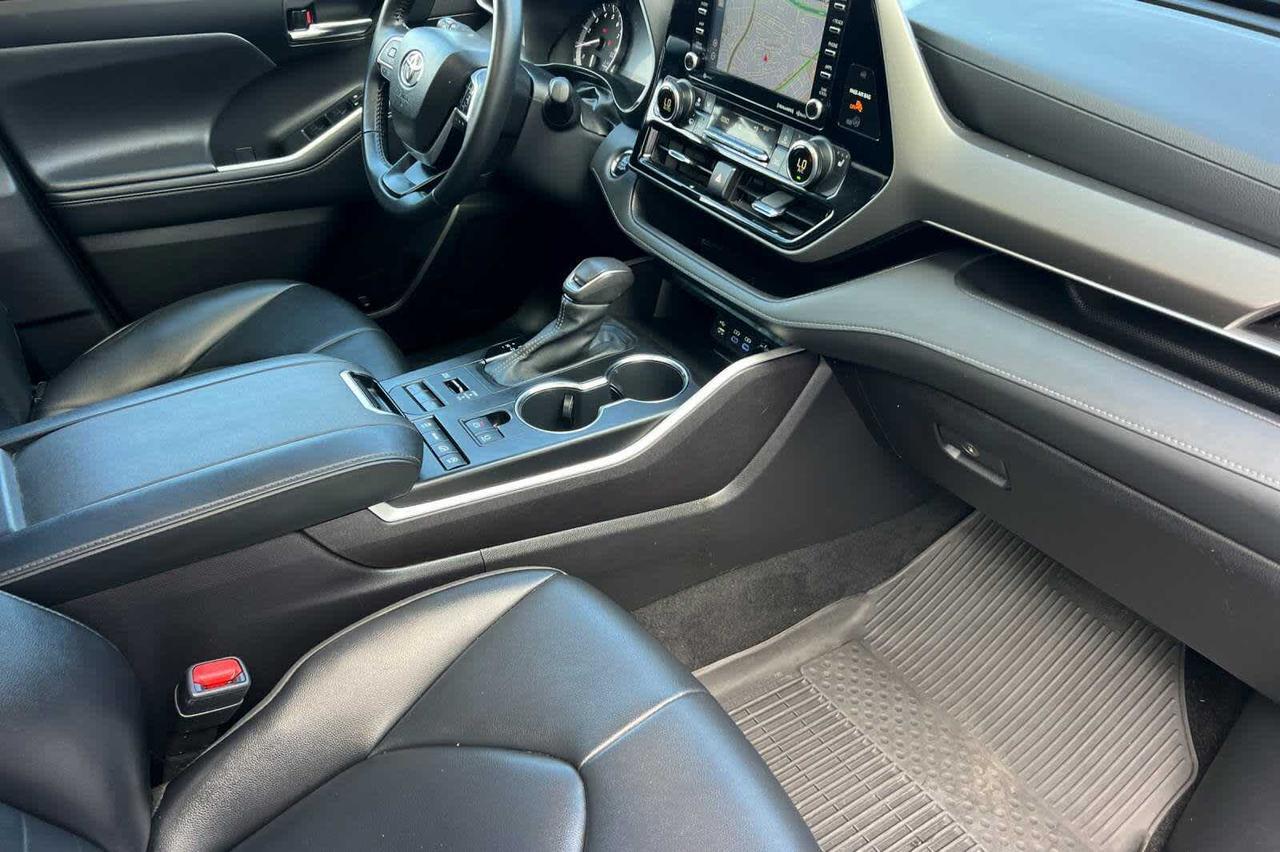 2022 Toyota Highlander XLE Roseville CA