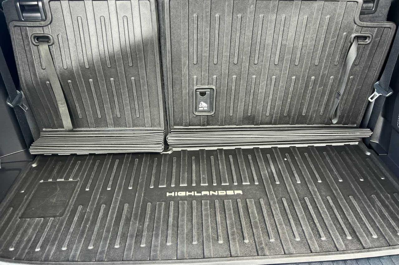 2022 Toyota Highlander XLE Roseville CA