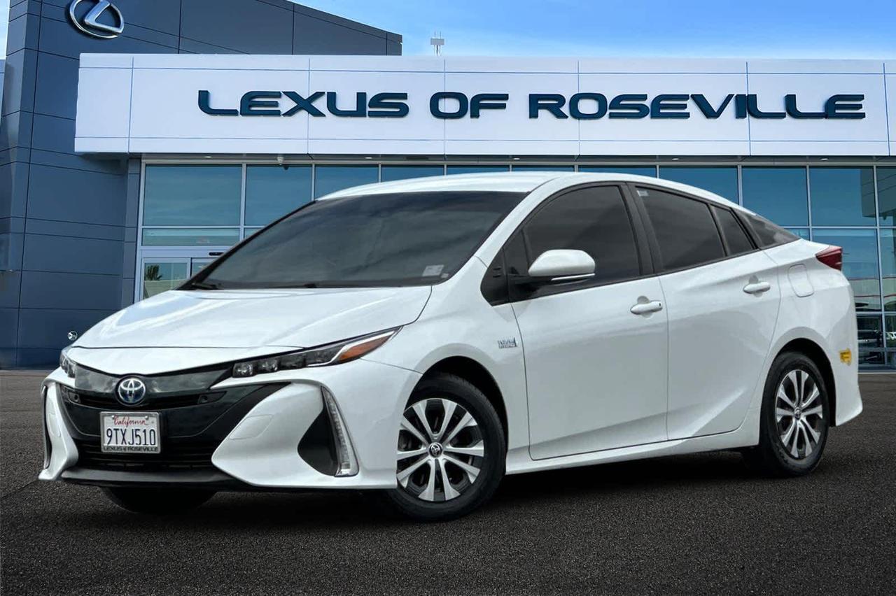 2022 Toyota Prius Prime LE