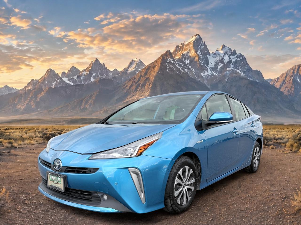 2022 Toyota Prius LE