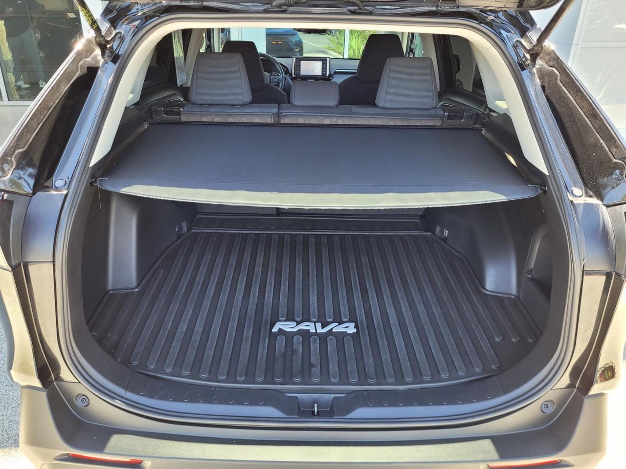 2022 Toyota RAV4 HYBRID LE Vacaville CA
