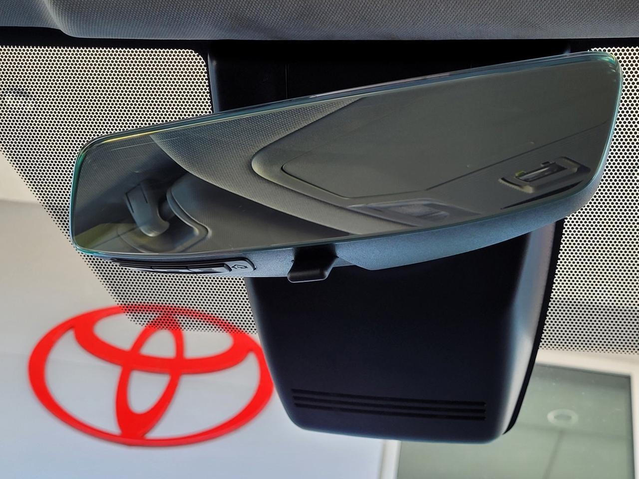 2022 Toyota RAV4 HYBRID LE Vacaville CA