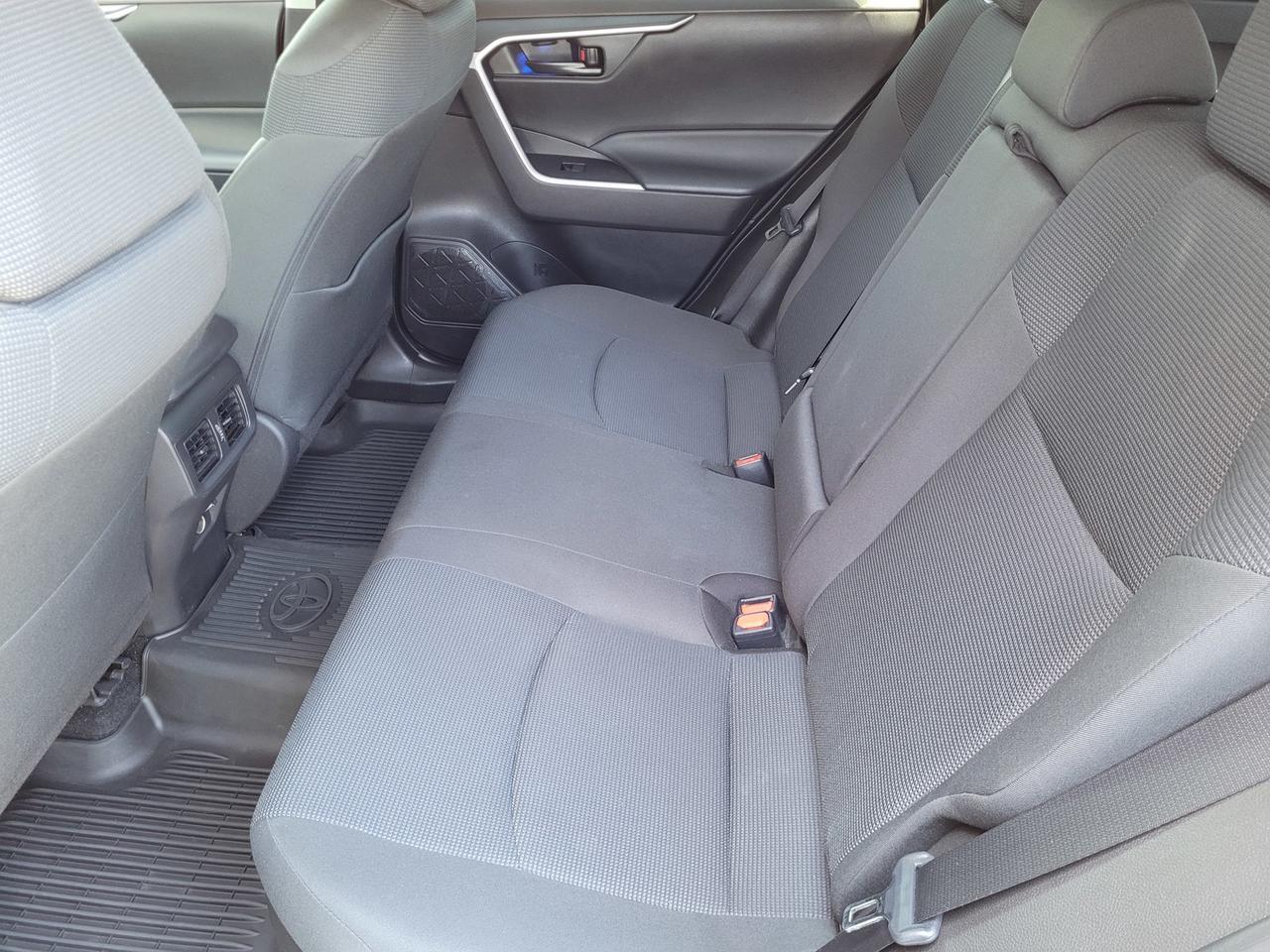 2022 Toyota RAV4 HYBRID LE Vacaville CA