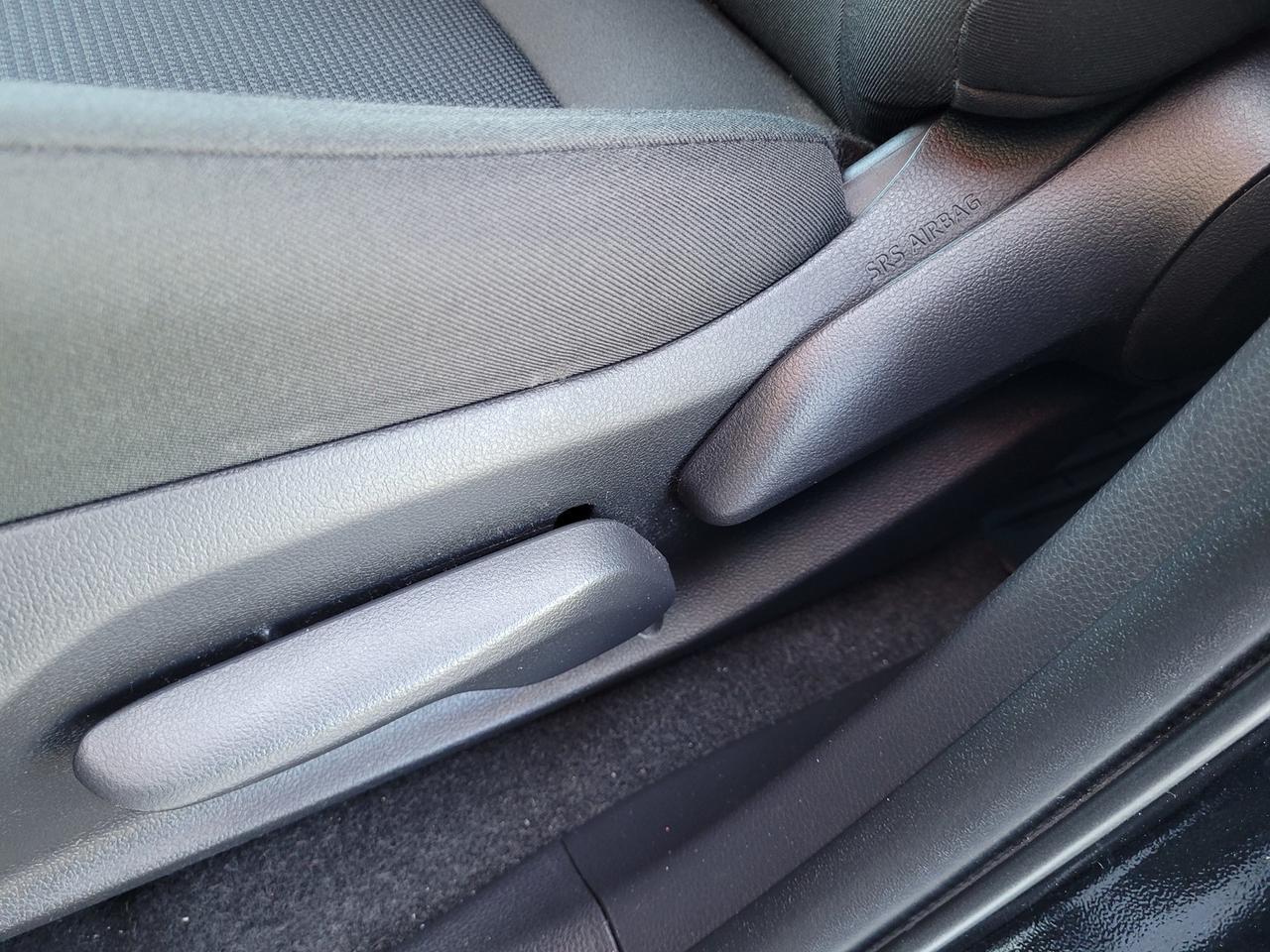 2022 Toyota RAV4 HYBRID LE Vacaville CA