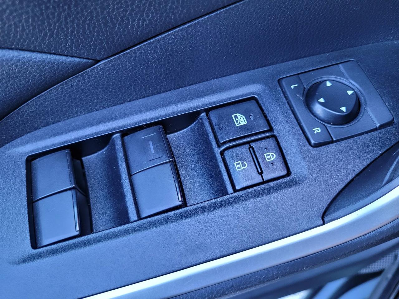 2022 Toyota RAV4 HYBRID LE Vacaville CA