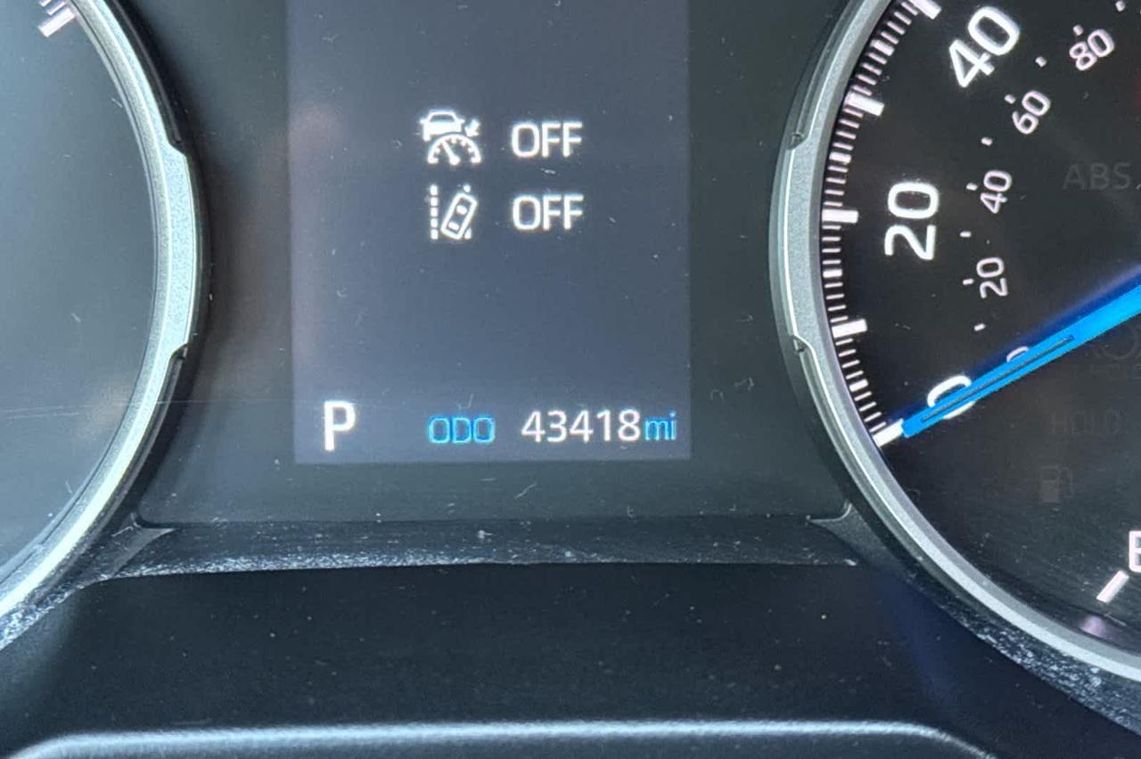 2022 Toyota RAV4 Hybrid LE Roseville CA